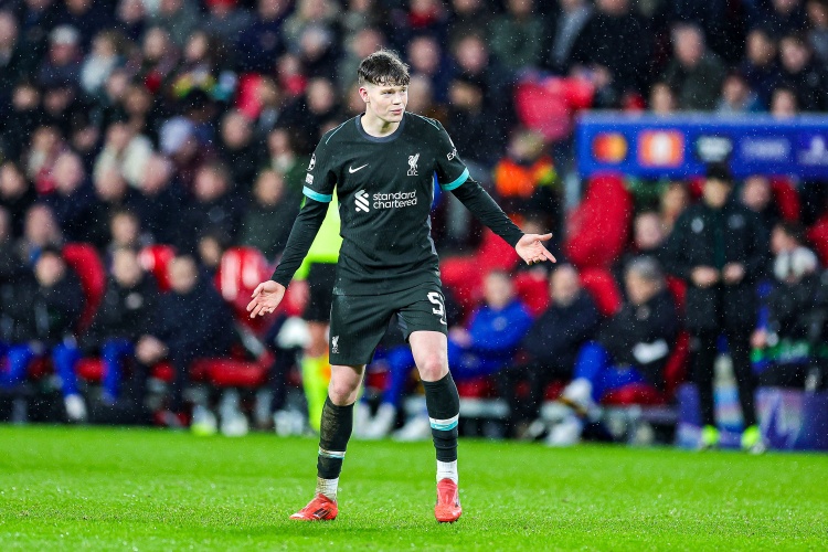 开云APP-邮报：利物浦中场麦康奈尔有信心在阿贾克斯立足，他明日接受体检